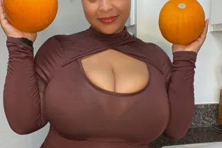 🔥 Hello BigTitt lover Your Fav... - Image 3